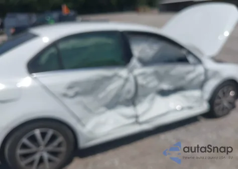 2017 Volkswagen Jetta 1.4T Se from USA, damaged, VIN 3VWDB7AJ0HM395900